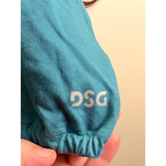 Women’s DSG cropped 2x teal athletic t shirt - Picture 3 of 4